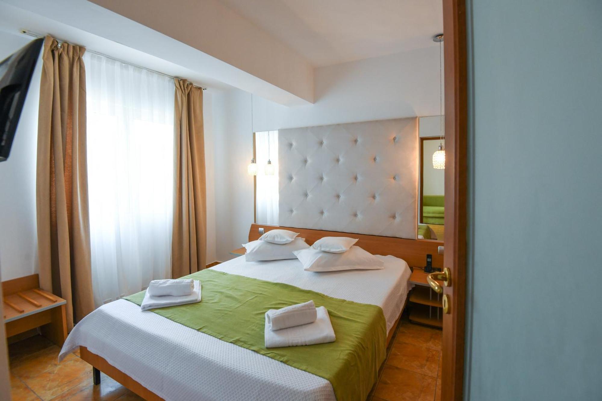 Hotel Modern Mamaia Exterior foto