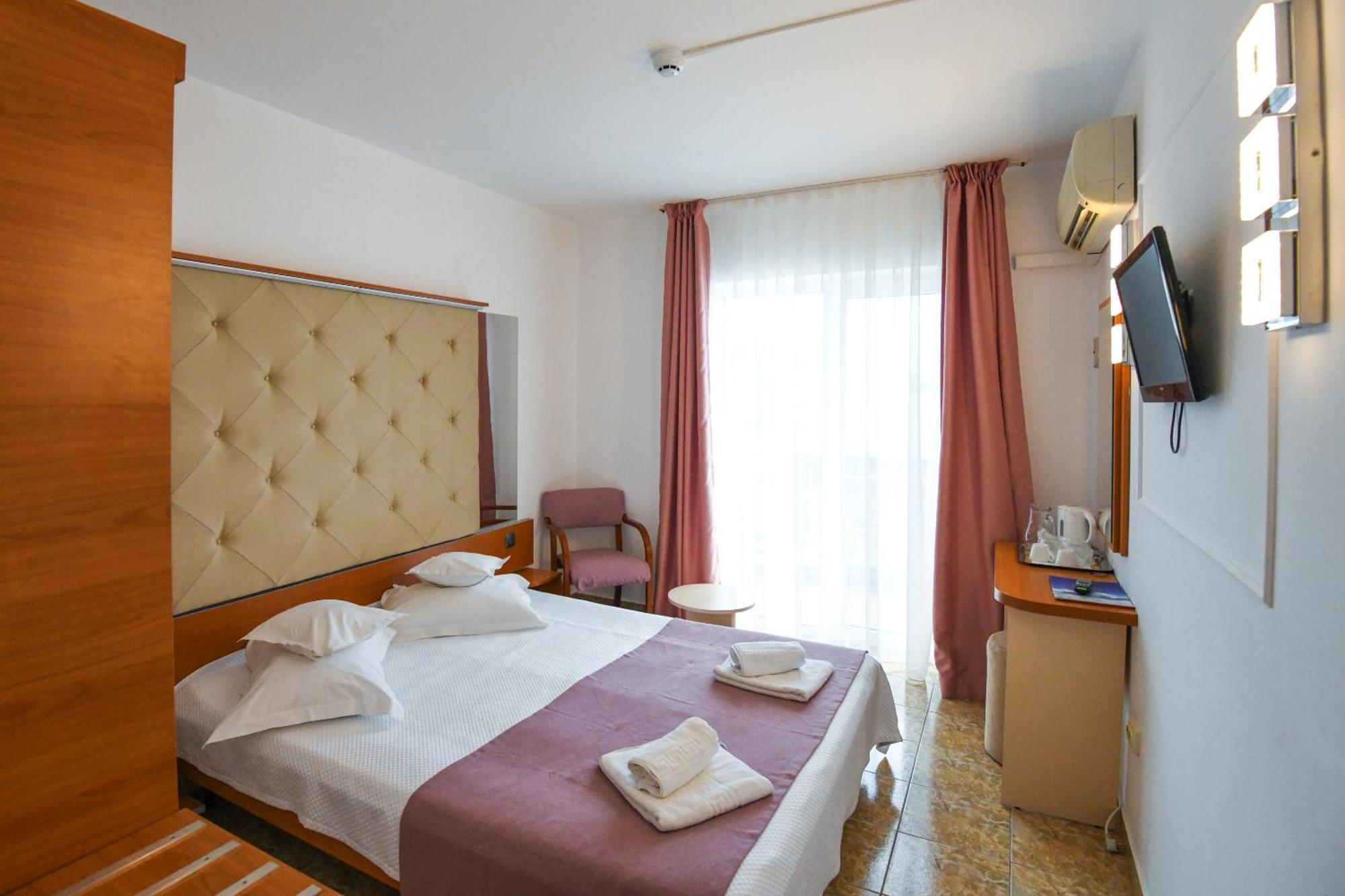 Hotel Modern Mamaia Exterior foto